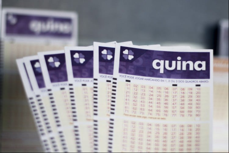 Quina, Concurso 6750, resultado de hoje, sábado, 07 de junho de 2025 (07/06/25). O prêmio é de R$ 12 milhões